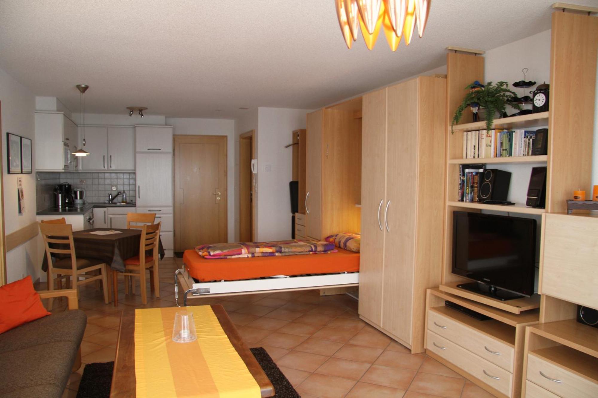 Chateau Leukerbad Room photo